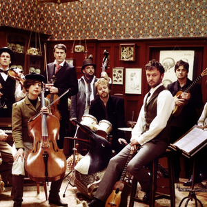 Penguin Cafe Orchestra资料,Penguin Cafe Orchestra最新歌曲,Penguin Cafe OrchestraMV视频,Penguin Cafe Orchestra音乐专辑,Penguin Cafe Orchestra好听的歌