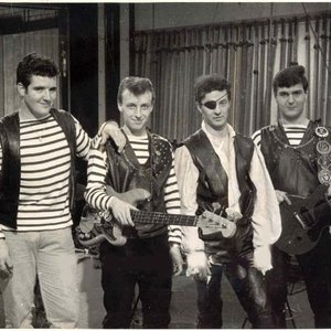 Johnny Kidd & The Pirates