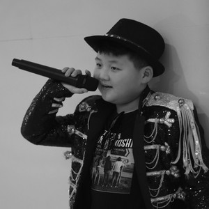 刘熙哲资料,刘熙哲最新歌曲,刘熙哲MV视频,刘熙哲音乐专辑,刘熙哲好听的歌