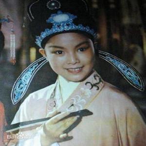见坟冢犹见我爹娘