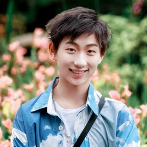 刘铭泽资料,刘铭泽最新歌曲,刘铭泽MV视频,刘铭泽音乐专辑,刘铭泽好听的歌