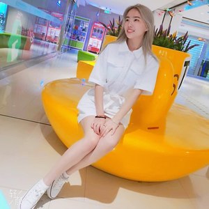 闫文诗资料,闫文诗最新歌曲,闫文诗MV视频,闫文诗音乐专辑,闫文诗好听的歌