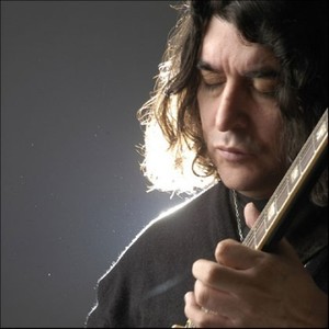 Luis Salinas资料,Luis Salinas最新歌曲,Luis SalinasMV视频,Luis Salinas音乐专辑,Luis Salinas好听的歌