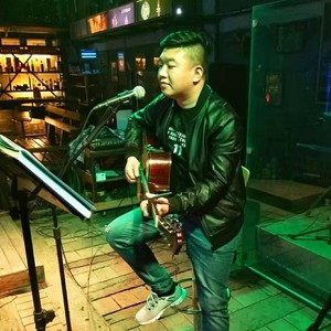 刘崴资料,刘崴最新歌曲,刘崴MV视频,刘崴音乐专辑,刘崴好听的歌
