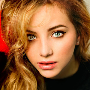 Hailey Knox资料,Hailey Knox最新歌曲,Hailey KnoxMV视频,Hailey Knox音乐专辑,Hailey Knox好听的歌