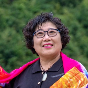 草原于儿资料,草原于儿最新歌曲,草原于儿MV视频,草原于儿音乐专辑,草原于儿好听的歌