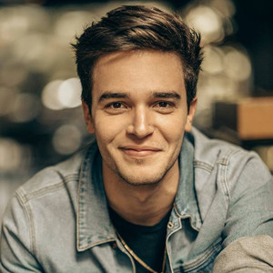 Alejandro Santamaria资料,Alejandro Santamaria最新歌曲,Alejandro SantamariaMV视频,Alejandro Santamaria音乐专辑,Alejandro Santamaria好听的歌