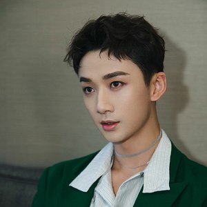 李泊文资料,李泊文最新歌曲,李泊文MV视频,李泊文音乐专辑,李泊文好听的歌