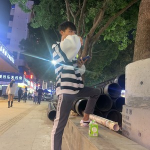 肖小泉资料,肖小泉最新歌曲,肖小泉MV视频,肖小泉音乐专辑,肖小泉好听的歌