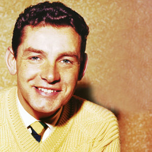 Ronnie Hilton资料,Ronnie Hilton最新歌曲,Ronnie HiltonMV视频,Ronnie Hilton音乐专辑,Ronnie Hilton好听的歌