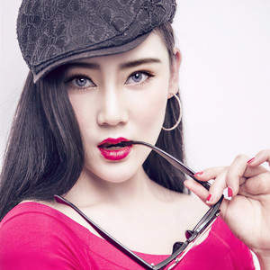 张嵩灵资料,张嵩灵最新歌曲,张嵩灵MV视频,张嵩灵音乐专辑,张嵩灵好听的歌