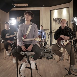 Eyelashes (속눈썹)资料,Eyelashes (속눈썹)最新歌曲,Eyelashes (속눈썹)MV视频,Eyelashes (속눈썹)音乐专辑,Eyelashes (속눈썹)好听的歌