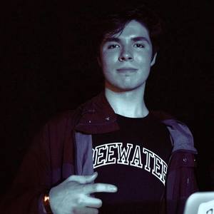 Lukrative资料,Lukrative最新歌曲,LukrativeMV视频,Lukrative音乐专辑,Lukrative好听的歌