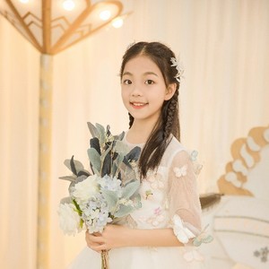 周铨资料,周铨最新歌曲,周铨MV视频,周铨音乐专辑,周铨好听的歌