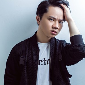 张嘉恒资料,张嘉恒最新歌曲,张嘉恒MV视频,张嘉恒音乐专辑,张嘉恒好听的歌