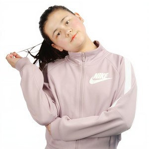 王优雅Grace资料,王优雅Grace最新歌曲,王优雅GraceMV视频,王优雅Grace音乐专辑,王优雅Grace好听的歌