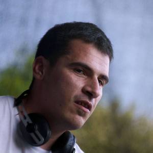 Merlin资料,Merlin最新歌曲,MerlinMV视频,Merlin音乐专辑,Merlin好听的歌