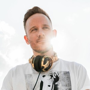 Voltaxx资料,Voltaxx最新歌曲,VoltaxxMV视频,Voltaxx音乐专辑,Voltaxx好听的歌