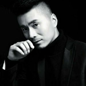 宇宙阿唐 - 隐形的翅膀