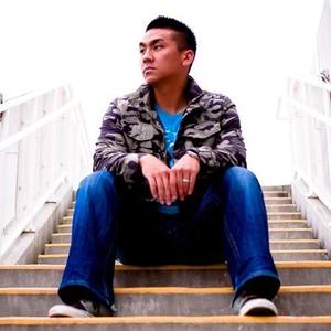 Jimmy Chou资料,Jimmy Chou最新歌曲,Jimmy ChouMV视频,Jimmy Chou音乐专辑,Jimmy Chou好听的歌