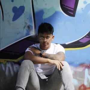 Eric Ryan资料,Eric Ryan最新歌曲,Eric RyanMV视频,Eric Ryan音乐专辑,Eric Ryan好听的歌