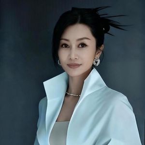 胡洁资料,胡洁最新歌曲,胡洁MV视频,胡洁音乐专辑,胡洁好听的歌