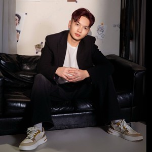 钟松资料,钟松最新歌曲,钟松MV视频,钟松音乐专辑,钟松好听的歌