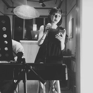 落鲸氧资料,落鲸氧最新歌曲,落鲸氧MV视频,落鲸氧音乐专辑,落鲸氧好听的歌