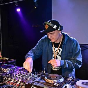 Max Shade资料,Max Shade最新歌曲,Max ShadeMV视频,Max Shade音乐专辑,Max Shade好听的歌