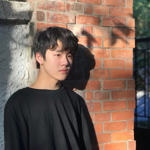 AU.B资料,AU.B最新歌曲,AU.BMV视频,AU.B音乐专辑,AU.B好听的歌