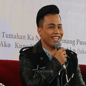 Noven Belleza资料,Noven Belleza最新歌曲,Noven BellezaMV视频,Noven Belleza音乐专辑,Noven Belleza好听的歌