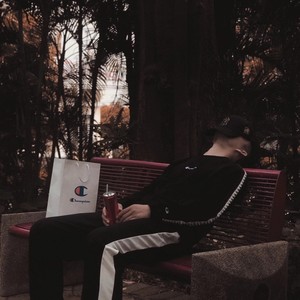 阿圆资料,阿圆最新歌曲,阿圆MV视频,阿圆音乐专辑,阿圆好听的歌