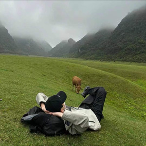 黑夜资料,黑夜最新歌曲,黑夜MV视频,黑夜音乐专辑,黑夜好听的歌