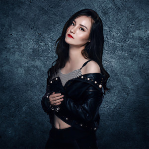 图央央资料,图央央最新歌曲,图央央MV视频,图央央音乐专辑,图央央好听的歌