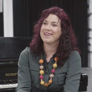 Kinza Tyrrell资料,Kinza Tyrrell最新歌曲,Kinza TyrrellMV视频,Kinza Tyrrell音乐专辑,Kinza Tyrrell好听的歌