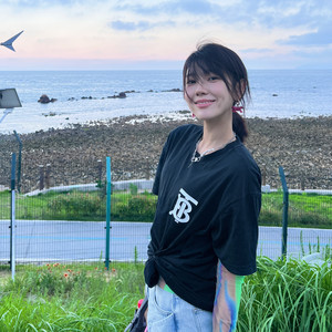 乔靖雯资料,乔靖雯最新歌曲,乔靖雯MV视频,乔靖雯音乐专辑,乔靖雯好听的歌