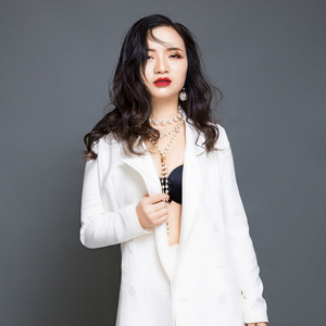 代佳佳资料,代佳佳最新歌曲,代佳佳MV视频,代佳佳音乐专辑,代佳佳好听的歌