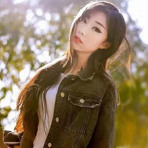 萝莉资料,萝莉最新歌曲,萝莉MV视频,萝莉音乐专辑,萝莉好听的歌