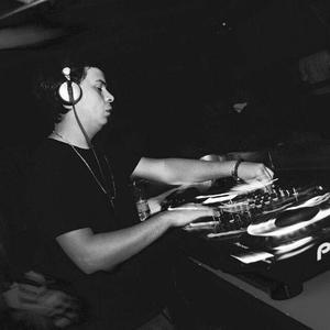 Twisted Moon资料,Twisted Moon最新歌曲,Twisted MoonMV视频,Twisted Moon音乐专辑,Twisted Moon好听的歌