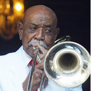 Raul De Barros资料,Raul De Barros最新歌曲,Raul De BarrosMV视频,Raul De Barros音乐专辑,Raul De Barros好听的歌