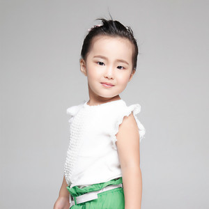 申彩萱资料,申彩萱最新歌曲,申彩萱MV视频,申彩萱音乐专辑,申彩萱好听的歌