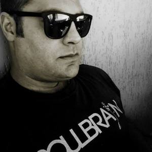 Alessio Cala'资料,Alessio Cala'最新歌曲,Alessio Cala'MV视频,Alessio Cala'音乐专辑,Alessio Cala'好听的歌