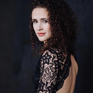 Devony Smith资料,Devony Smith最新歌曲,Devony SmithMV视频,Devony Smith音乐专辑,Devony Smith好听的歌