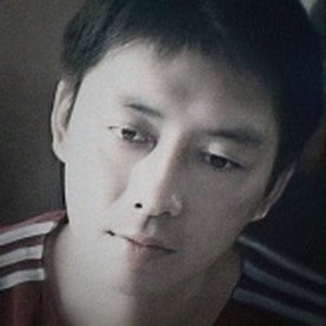 梨花飞情人泪