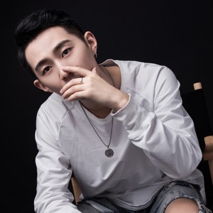 迈格儿资料,迈格儿最新歌曲,迈格儿MV视频,迈格儿音乐专辑,迈格儿好听的歌