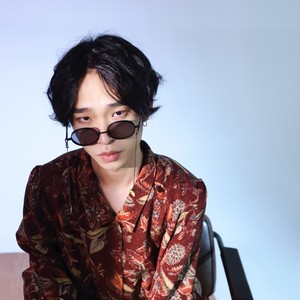 小红红资料,小红红最新歌曲,小红红MV视频,小红红音乐专辑,小红红好听的歌