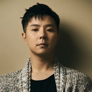 杨真鹏资料,杨真鹏最新歌曲,杨真鹏MV视频,杨真鹏音乐专辑,杨真鹏好听的歌