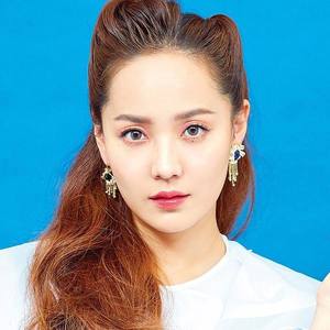 Eugene资料,Eugene最新歌曲,EugeneMV视频,Eugene音乐专辑,Eugene好听的歌