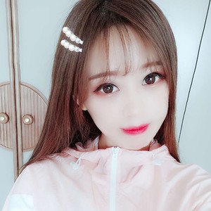 小桃资料,小桃最新歌曲,小桃MV视频,小桃音乐专辑,小桃好听的歌