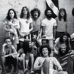 Novos Baianos资料,Novos Baianos最新歌曲,Novos BaianosMV视频,Novos Baianos音乐专辑,Novos Baianos好听的歌